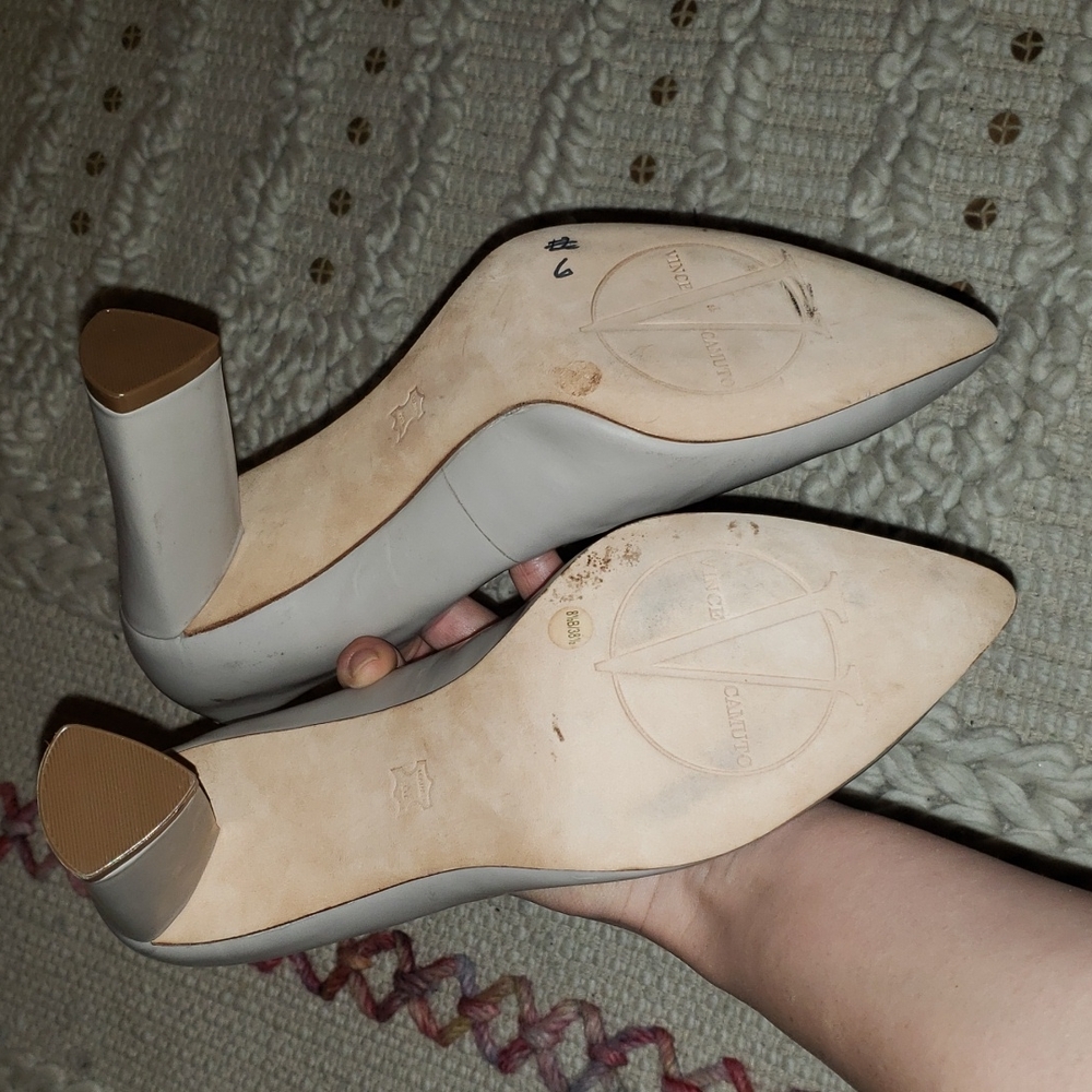 Vince Camuto Gray leather heels shoes size 8.5 - Picture 5 of 12
